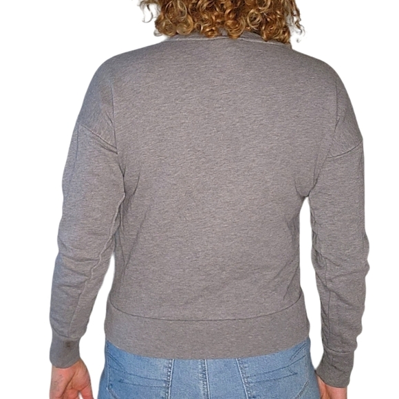 J. Crew Size Small Velvet Floral Long Sleeve Sweater Grey Black - Picture 2 of 4
